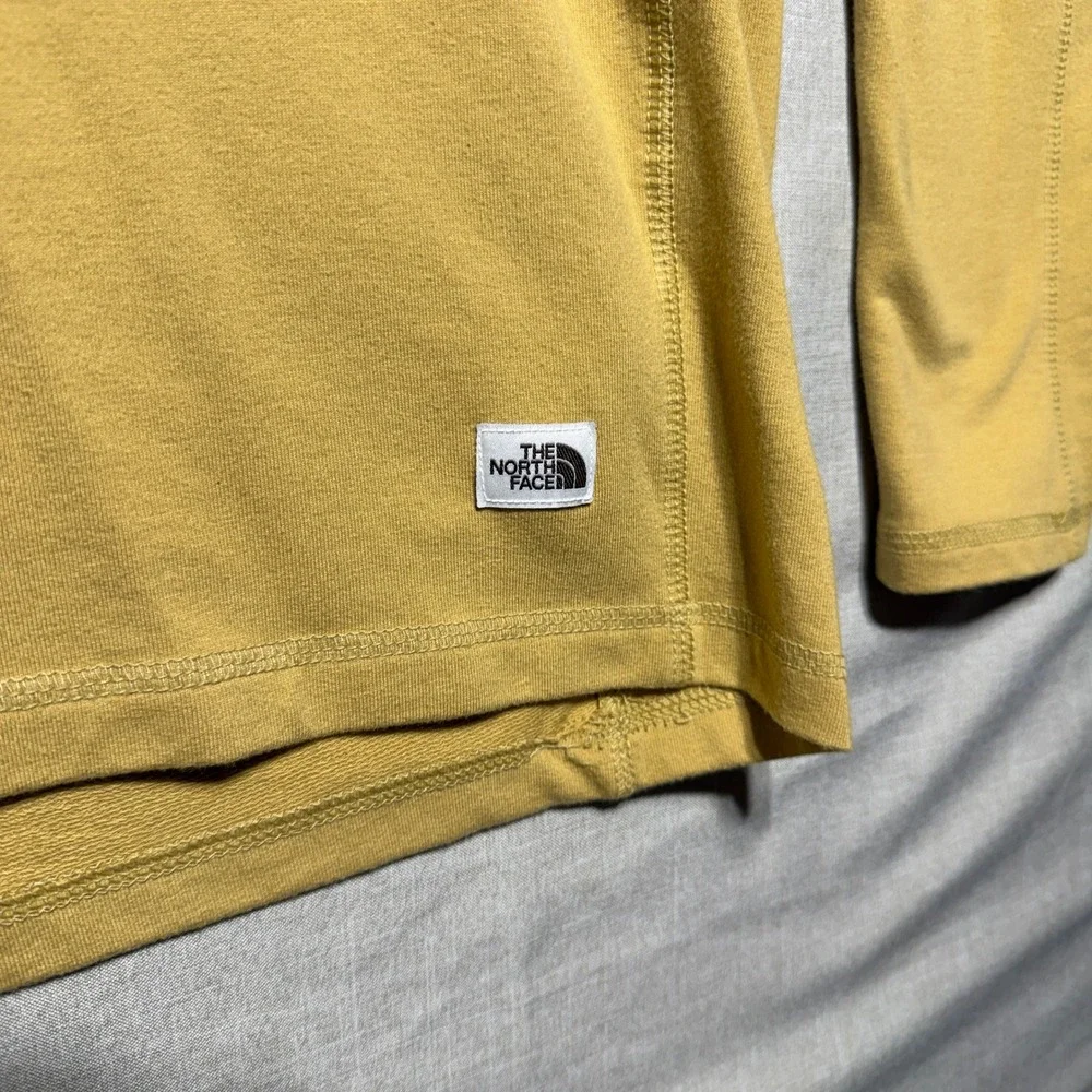 The North Face Shirt Mens L Yellow LS Crew Neck Logo Gorpcore Hiking Activewear